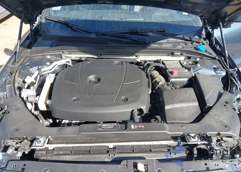 2019 Volvo S60 T6 R-Design from USA, damaged, VIN 7JRA22TM7KG005958